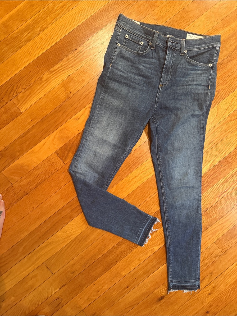 Rag & bone Skinny Jeans in Dark Blue - Classic Slim Fit